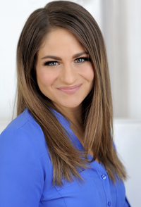 Read more about the article Molly Gurovitsch